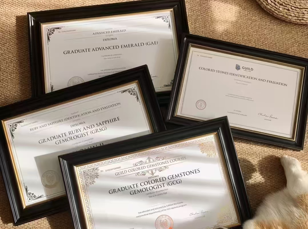 Gemologist Certificate